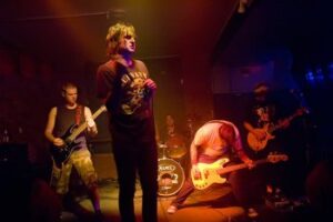 Dislocate