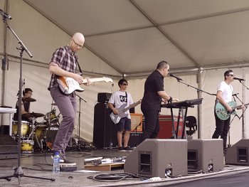 Mojo Crow