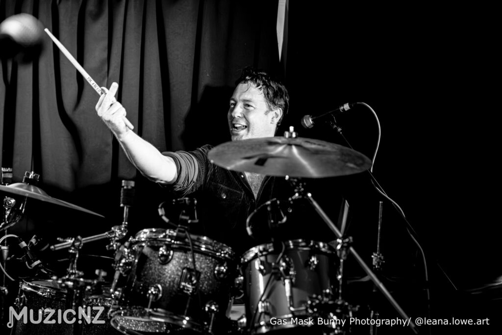 018A5332