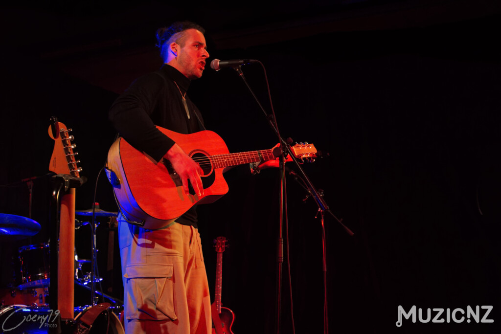 Osheen @ The Woodshed