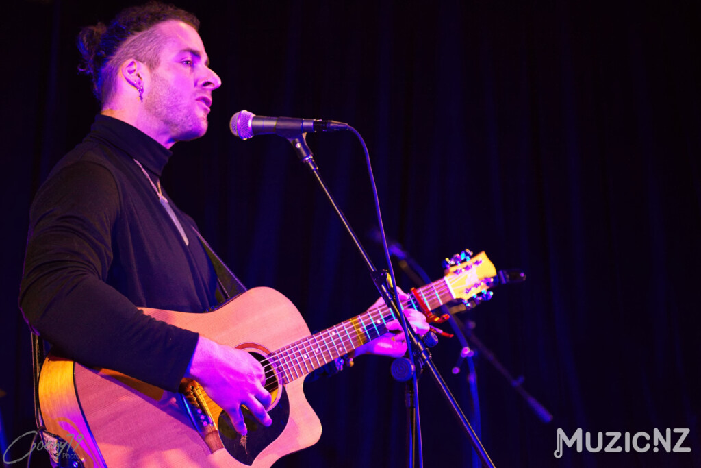 Osheen @ The Woodshed