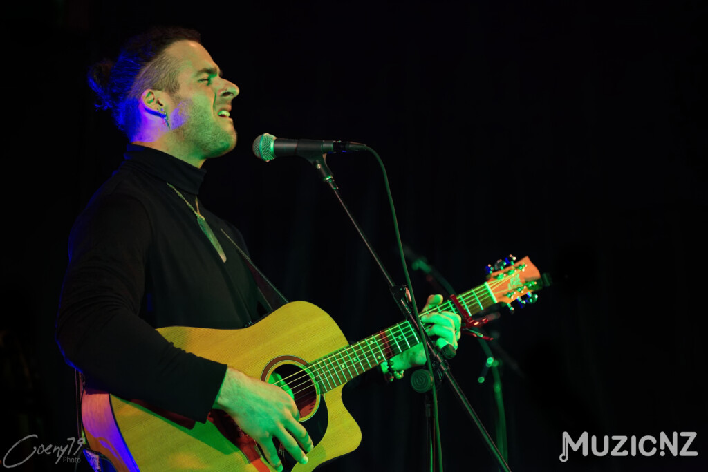 Osheen @ The Woodshed
