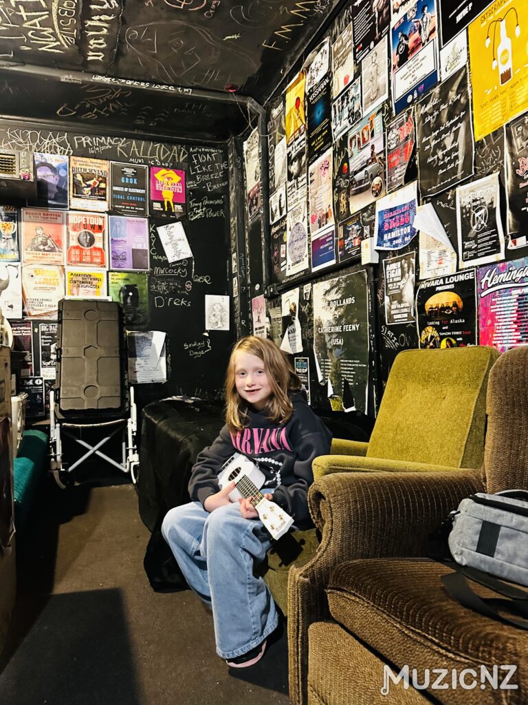 1f5f451b 1e02 47f2 90c7 c4250c3e8973