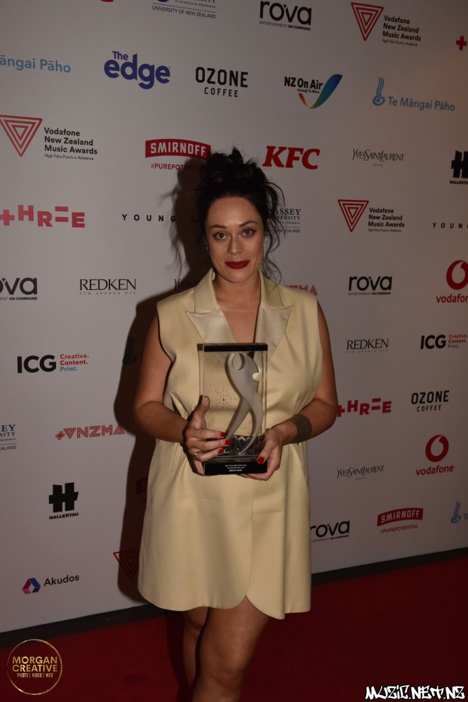 2019 Vodafone New Zealand Music Awards Winners & Presenters