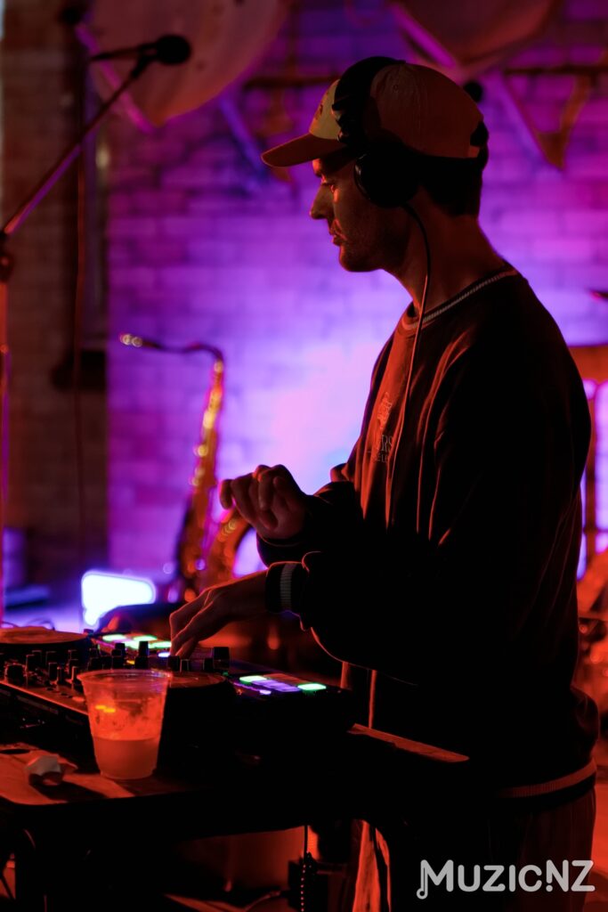 2025 12 20 21 08 10 017a