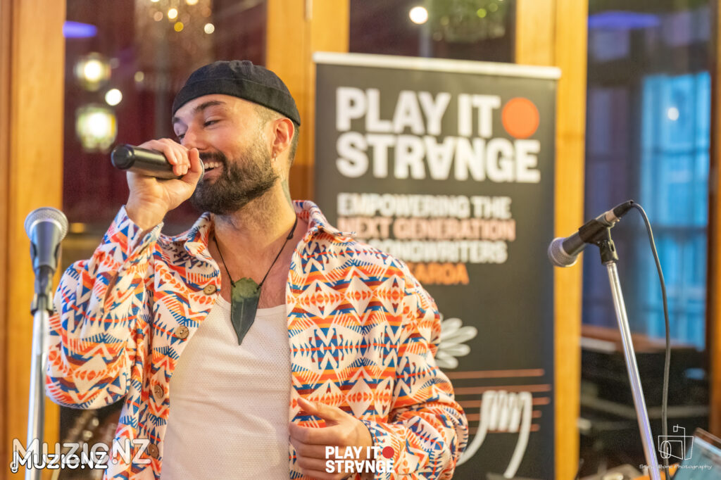 20250722 playitstrange roundhead 52