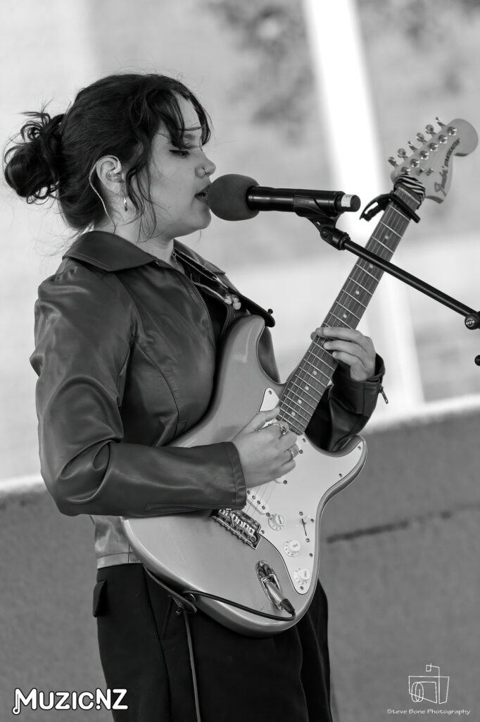 20251219 Paige @ AoteaSquare