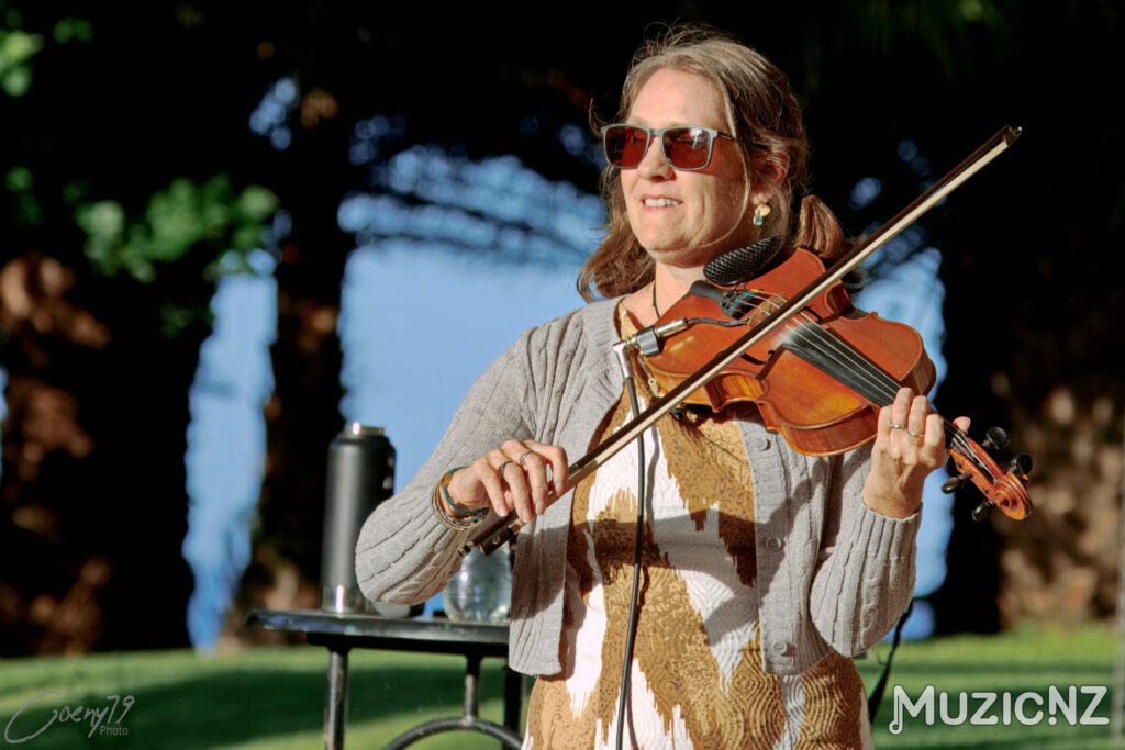 2026 02 21 19 02 00 1776Canon EOS 90D