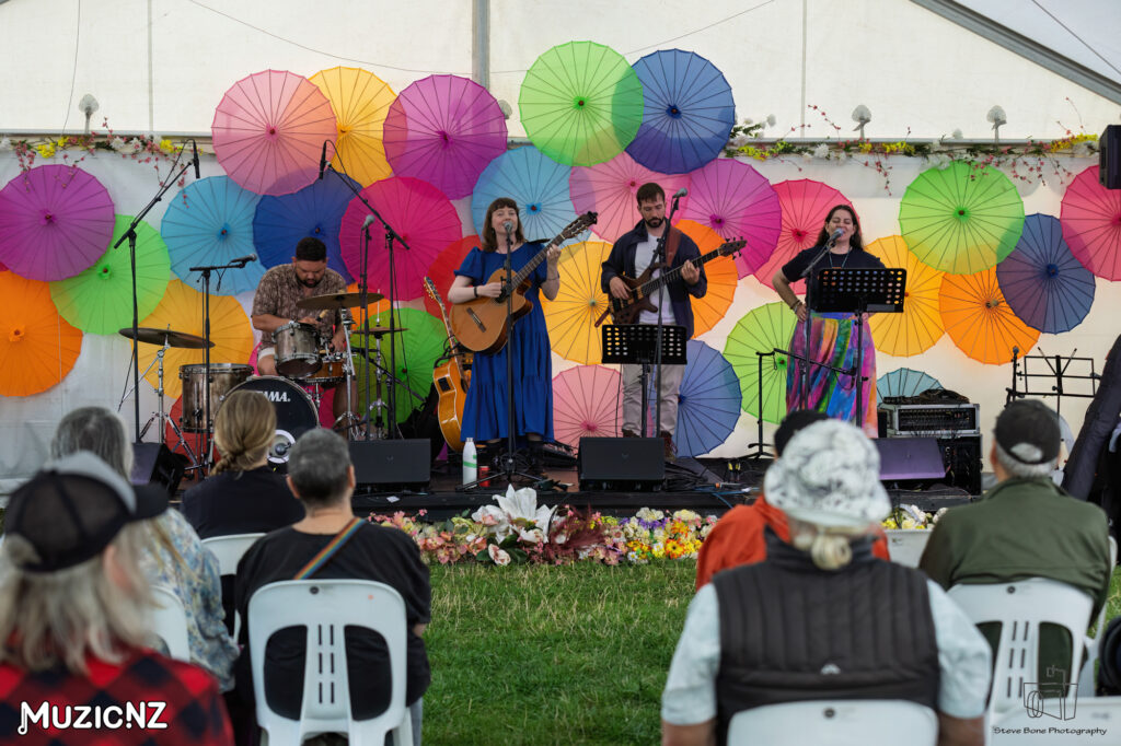 Miriam McCombe Auckland Folk Festival