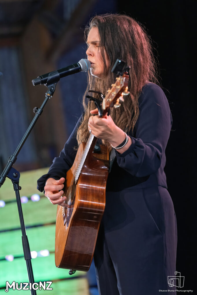 Mel Parsons Auckland Folk Festival
