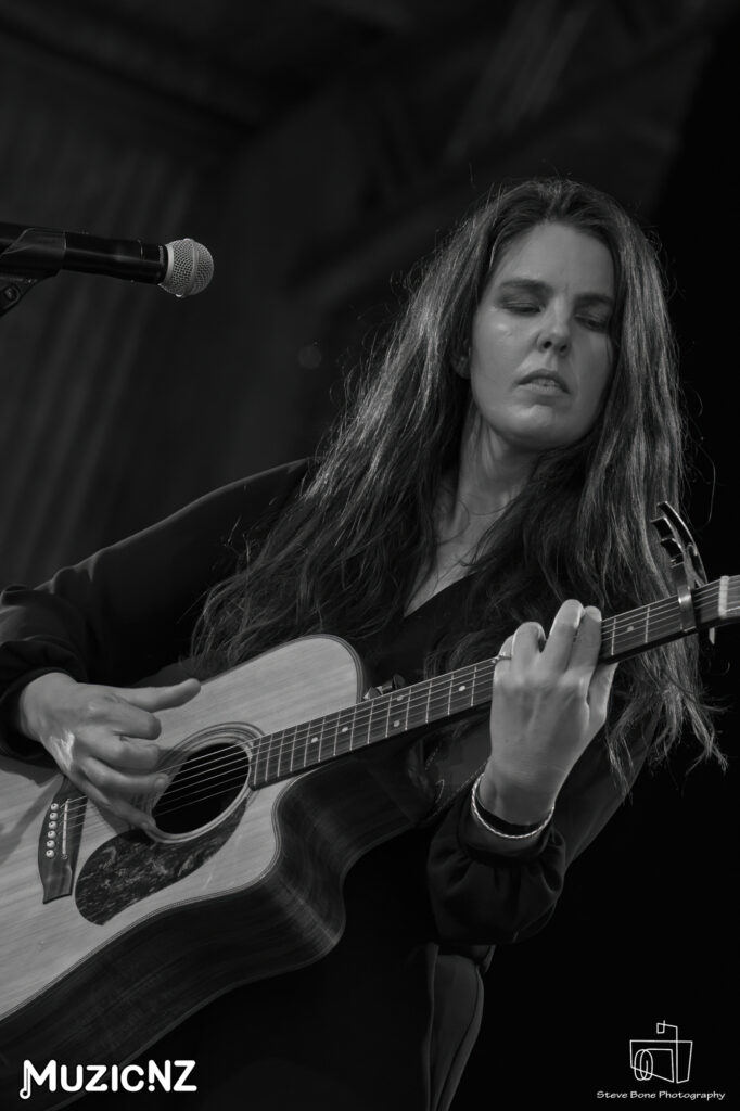 Mel Parsons Auckland Folk Festival