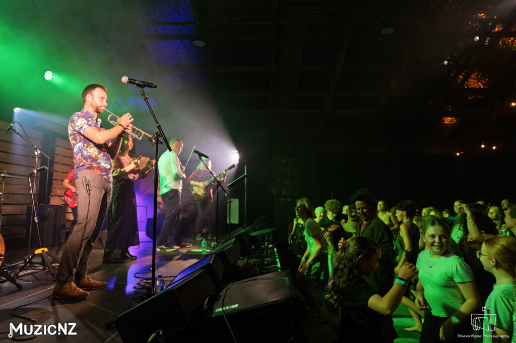 Bazurka Saturday Showcase Auckland Folk Festival