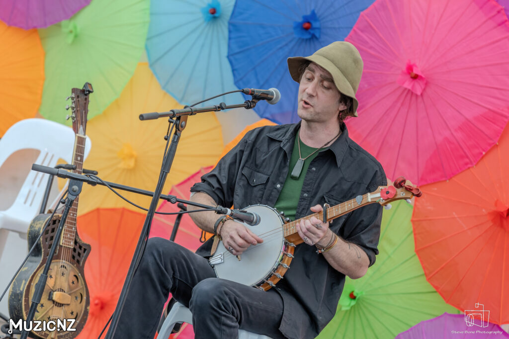 Sammy Leary Auckland Folk Festival