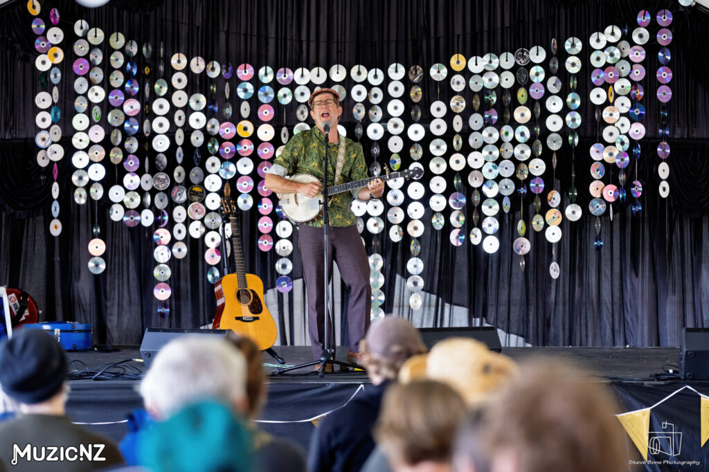 Old Man Luedecke Auckland Folk Festival