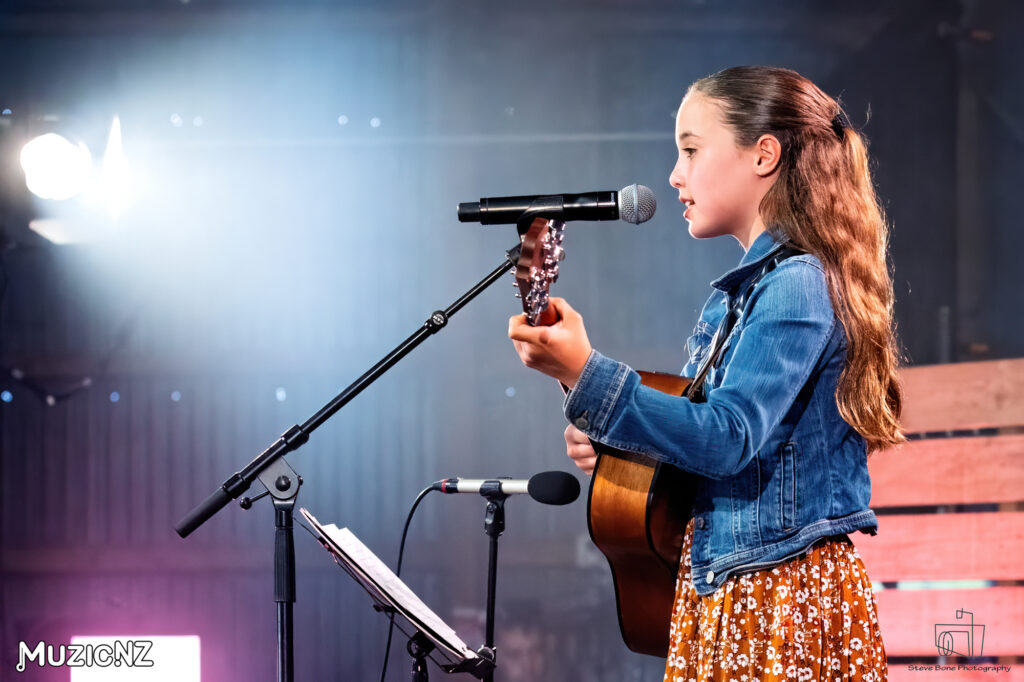 Sadie Munro Youth Showcase Auckland Folk Festival
