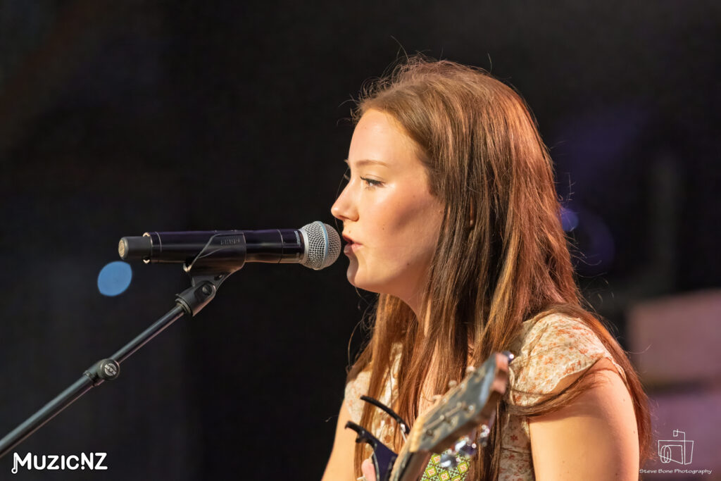Leila Franklin Youth Showcase Auckland Folk Festival