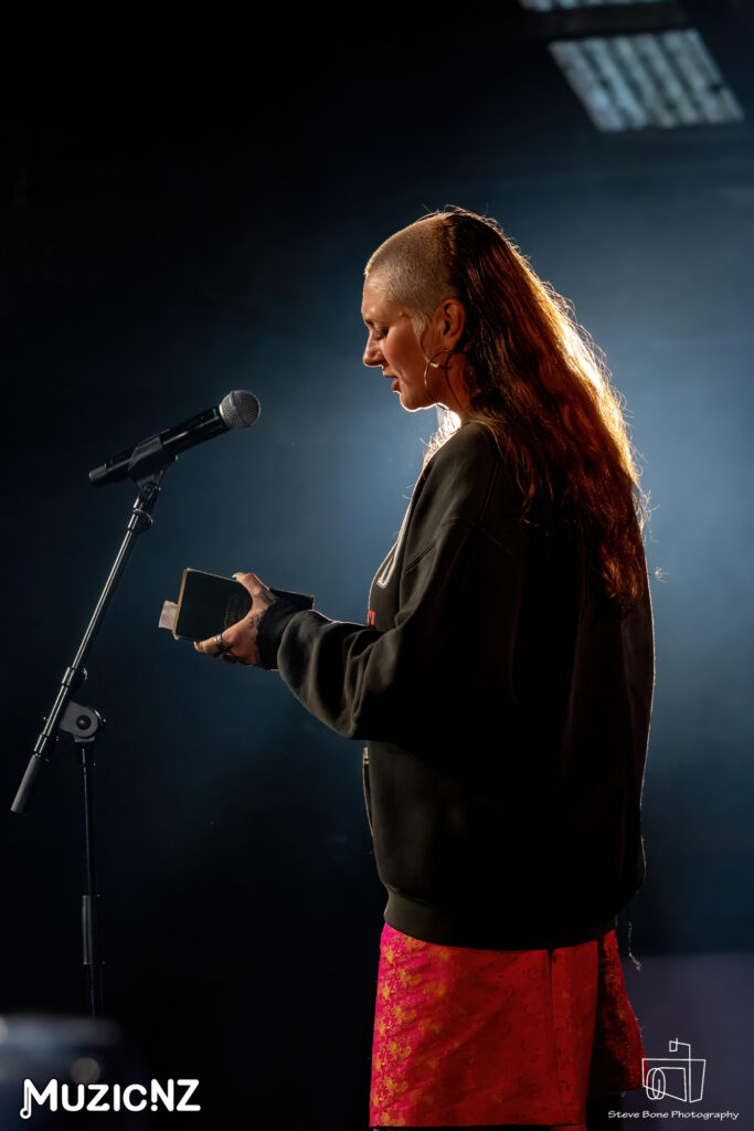 Jennifer Reid Sunday Showcase Auckland Folk Festival