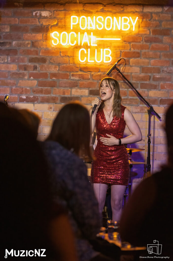 Jenni Smith @ Ponsonby Social Club
