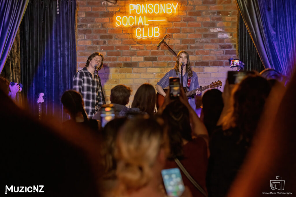 Jenni Smith @ Ponsonby Social Club