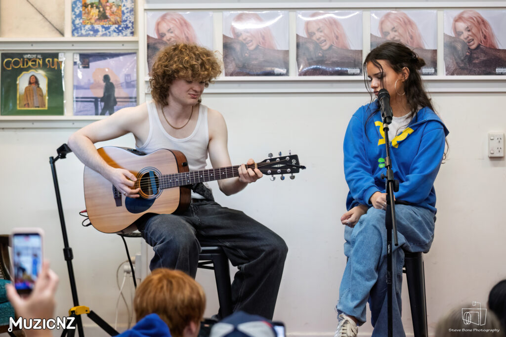 Frankie Venter Flying Out Acoustic Session