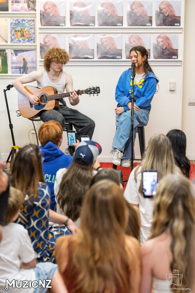 Frankie Venter Flying Out Acoustic Session