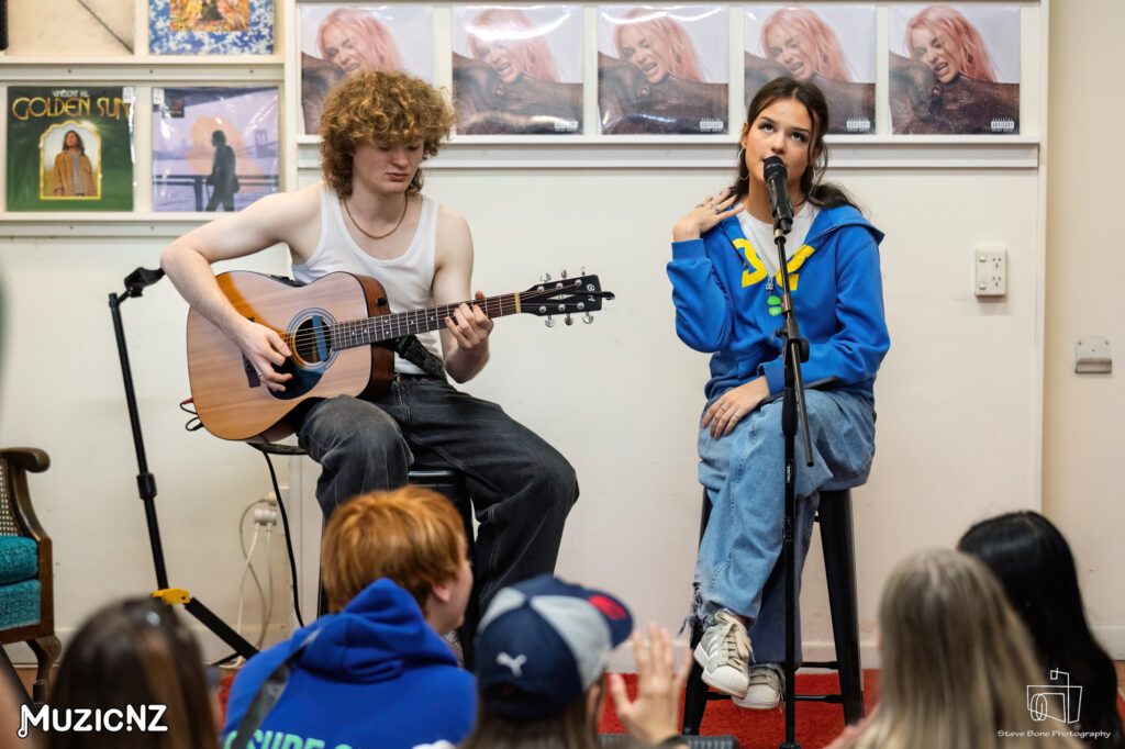 Frankie Venter Flying Out Acoustic Session