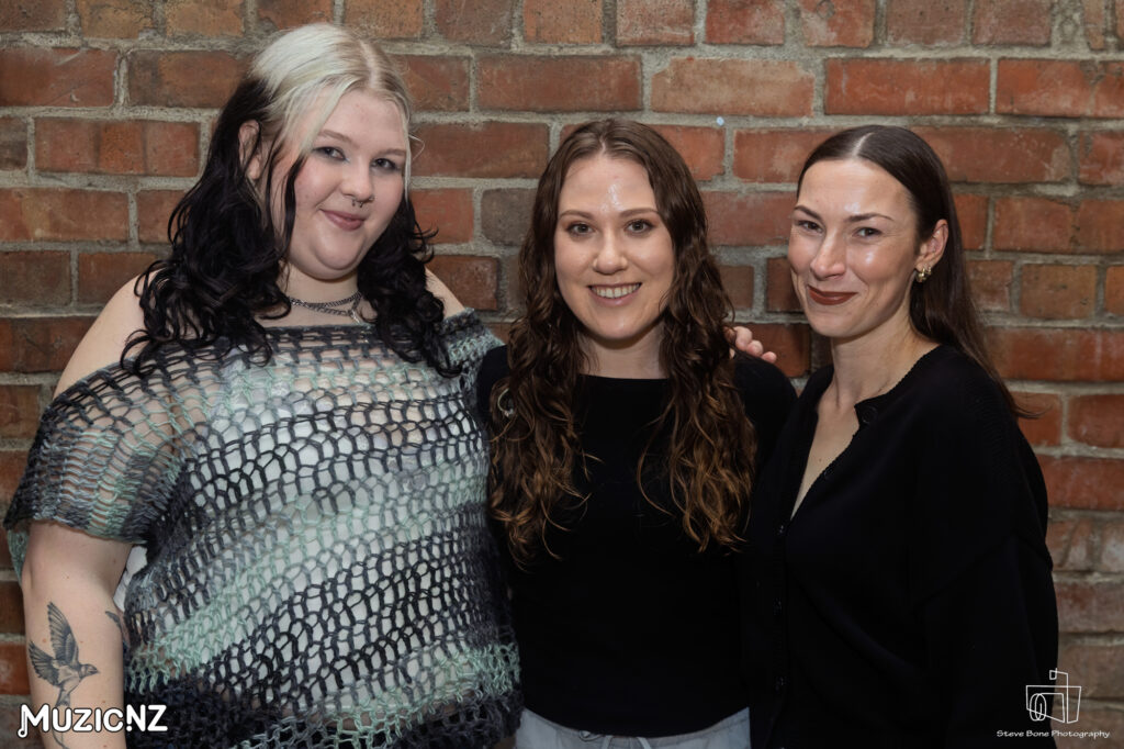 Katie Lee, Keeley Shade, Splendid