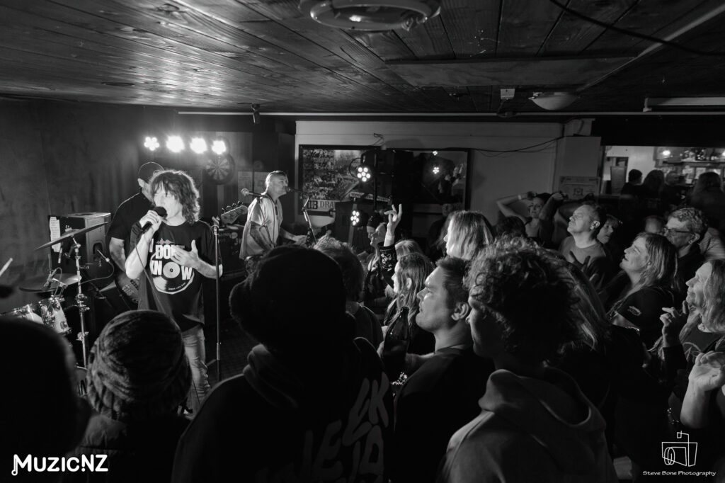 Jordan Luck Band @ The Original Kaipara Tavern