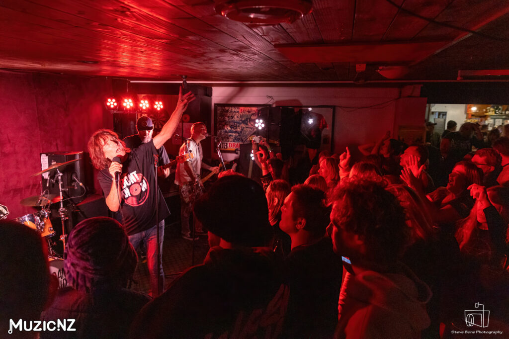 Jordan Luck Band @ The Original Kaipara Tavern