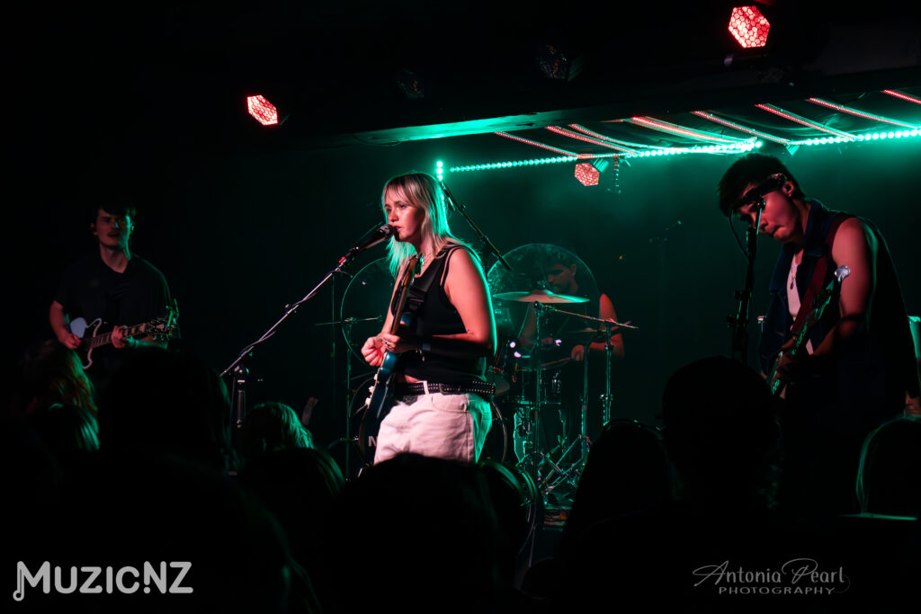250314 antonia pearl photography (15 of 15)