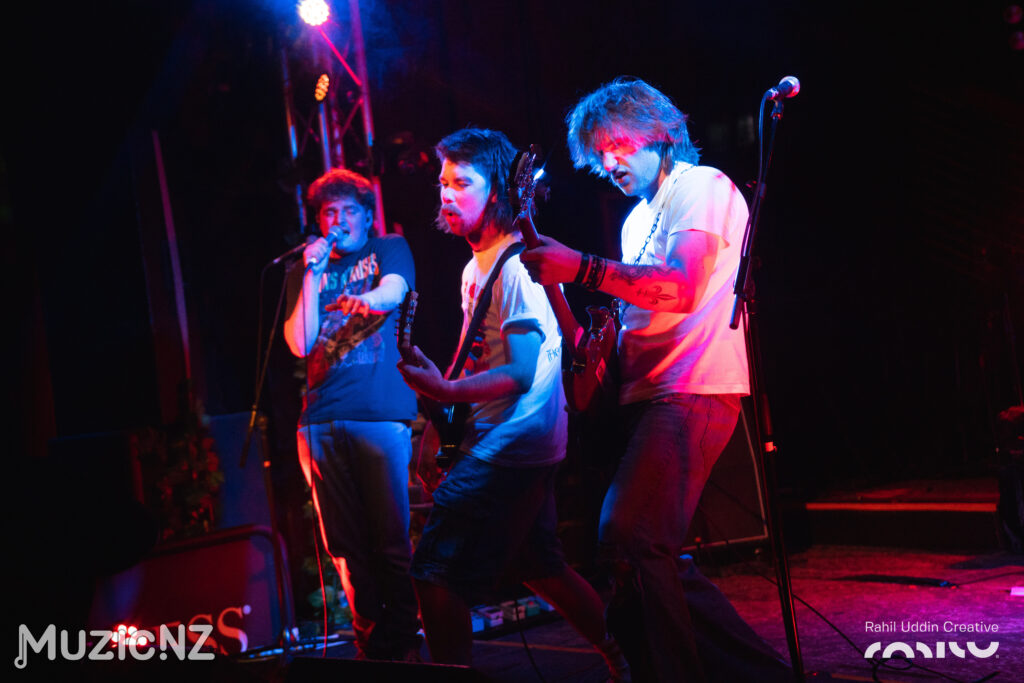 250926 22 red weekend gig by rahil uddin creative