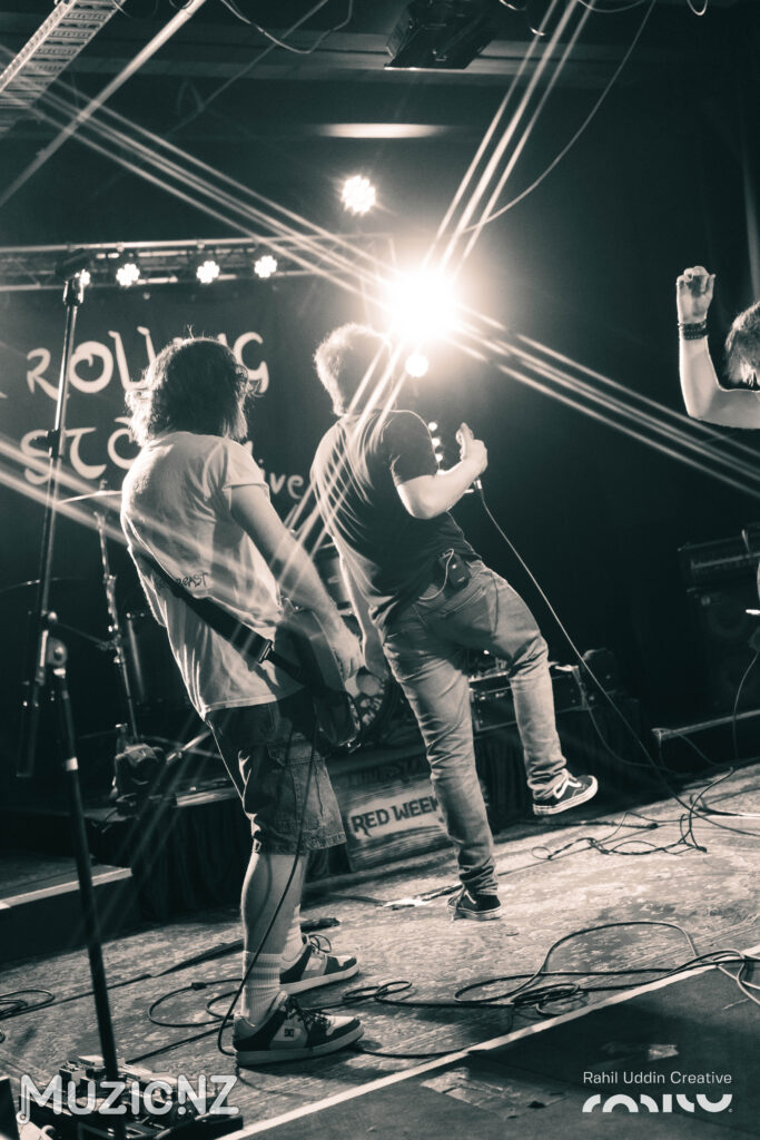 250926 33 red weekend gig by rahil uddin creative