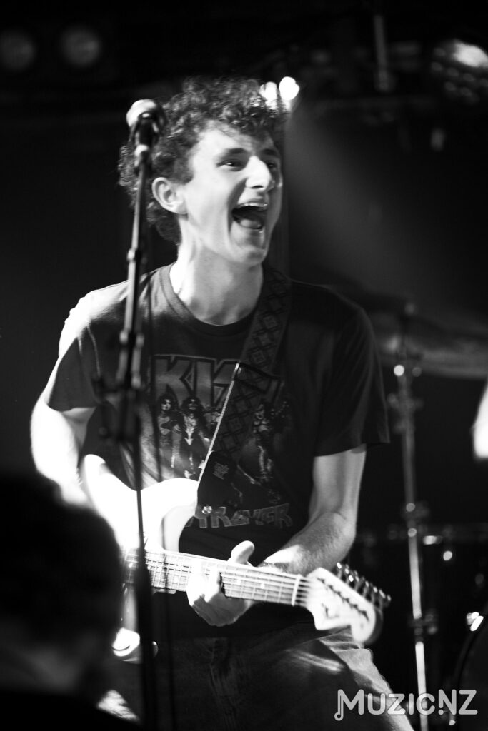 2U0A4853