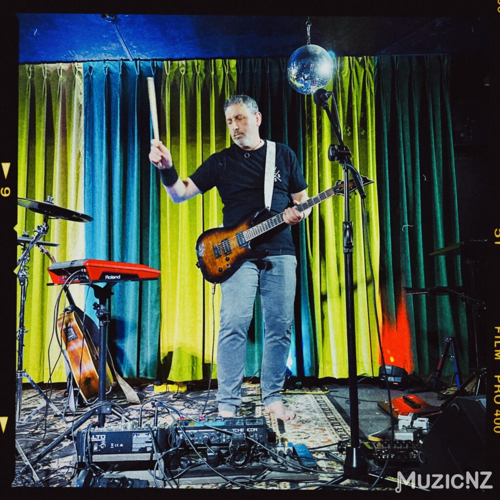 745b9844 fa75 4348 9456 2c56f63789ea