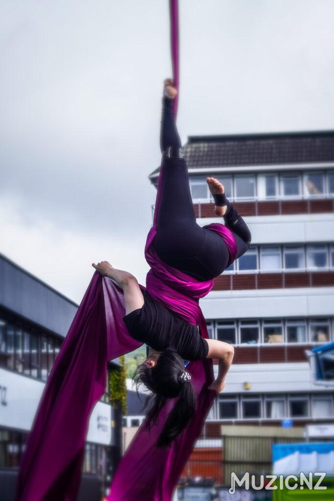 Acrobat