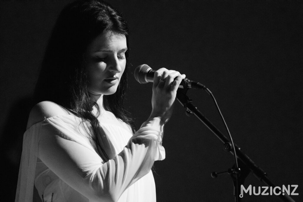 Alayna
