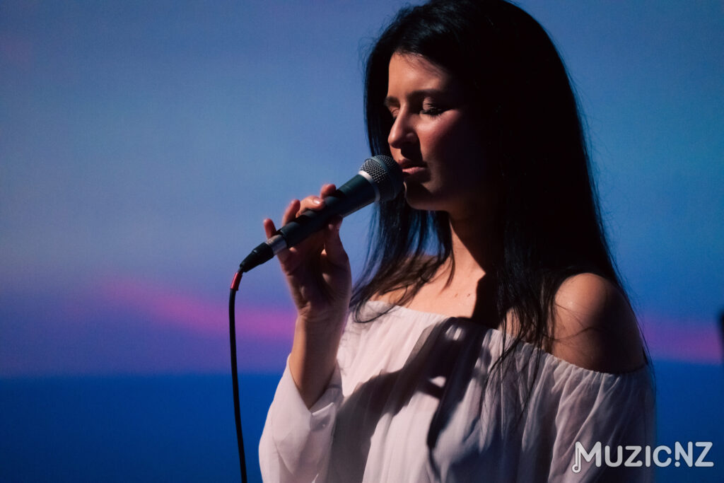 Alayna