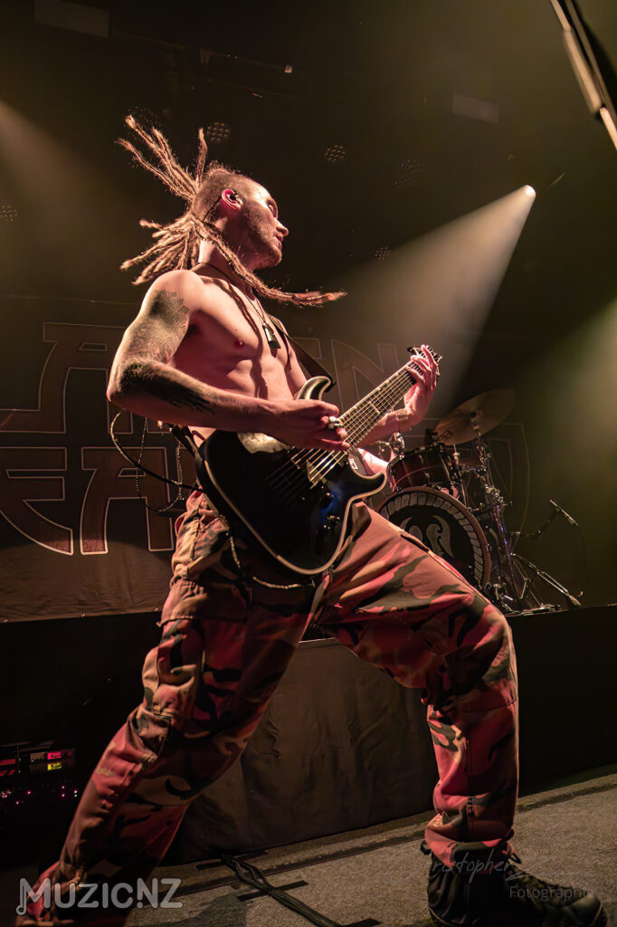 Alien weaponry @ powerstation