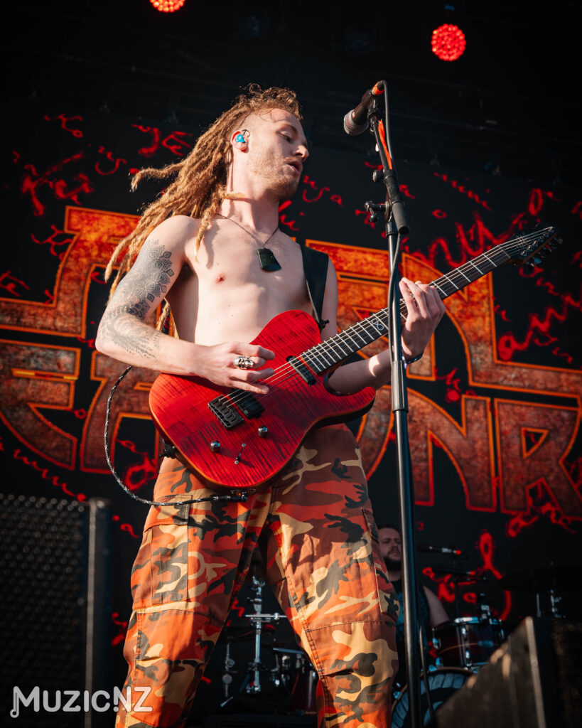 Alienweaponry 28