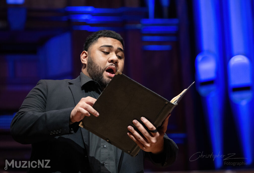 Bach muzica nz taliai fifita