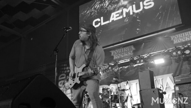 Claemus Porirua Rocks