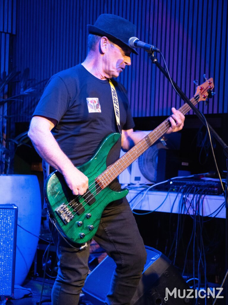 Der00902