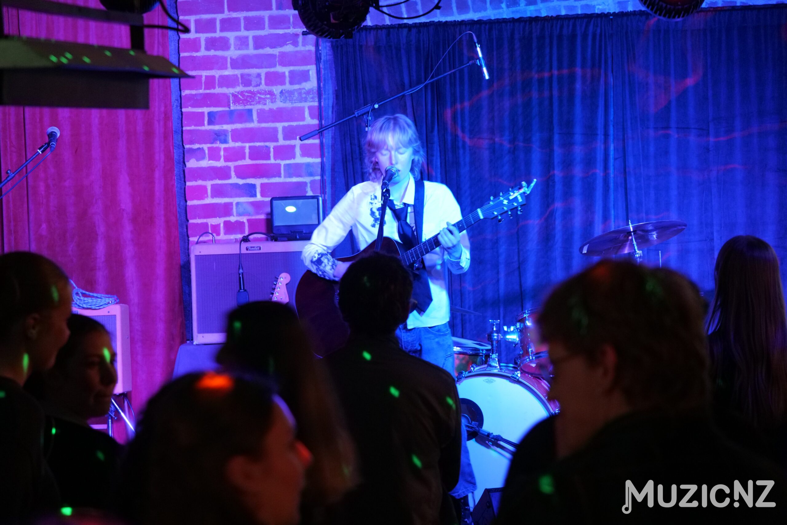 Emily esplin at pearl diver 2.10.25 8