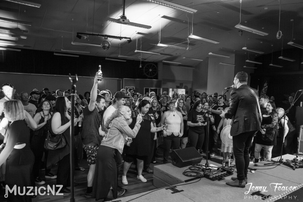 Jason kerrison 16