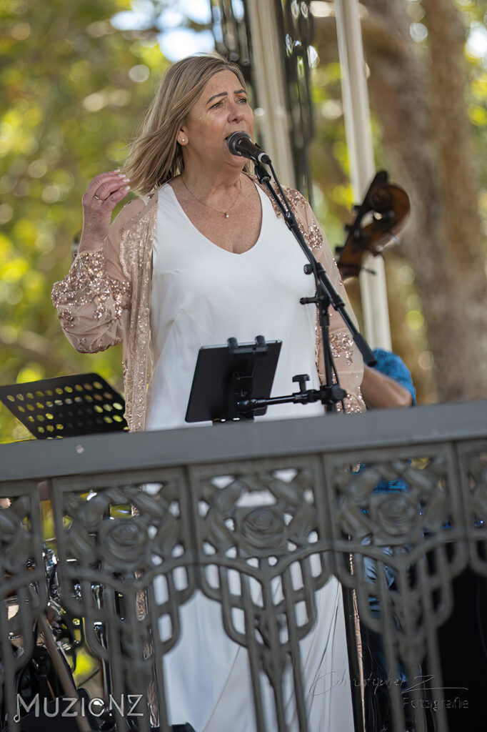 Lady Larisa