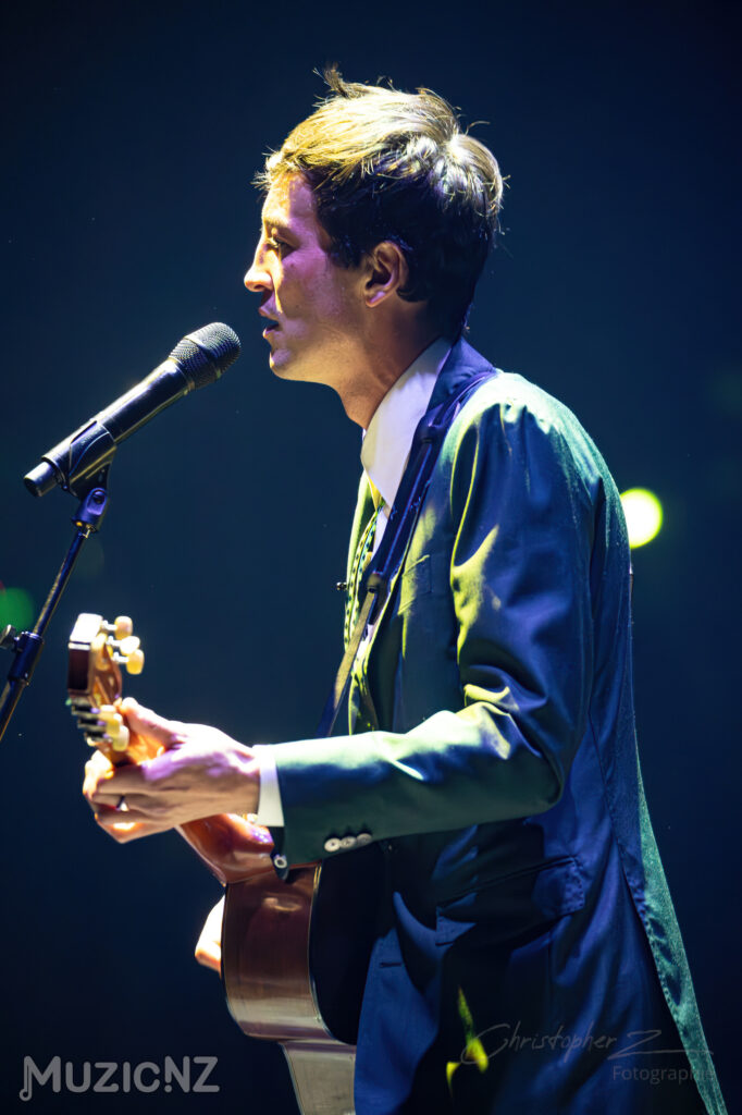 Marlon williams & the yarra benders