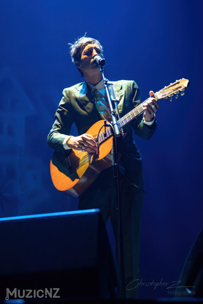 Marlon williams & the yarra benders