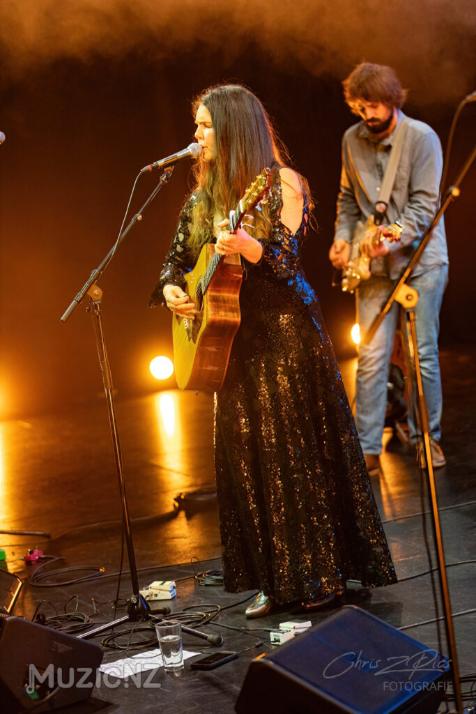 Mel Parsons, Josh Logan