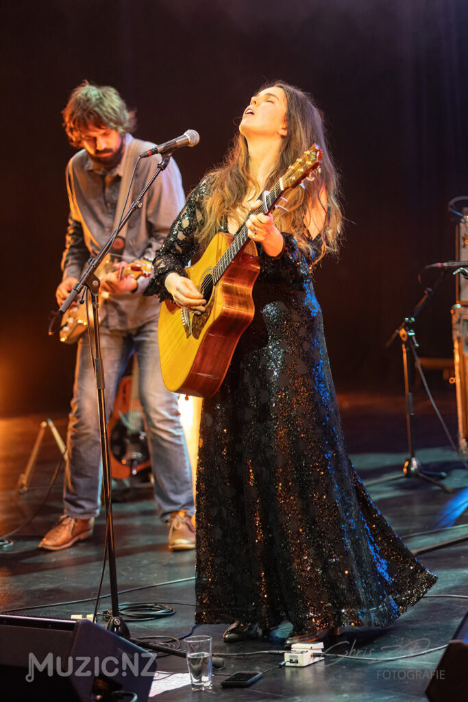 Mel Parsons, Josh Logan