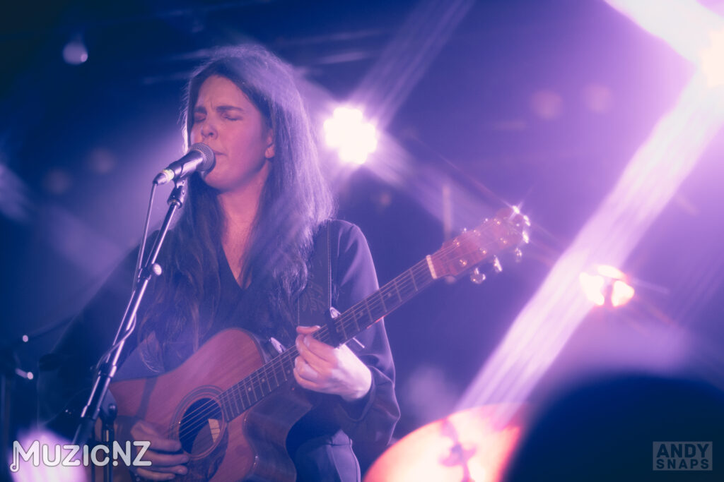 Mel parsons 25.05.25 mnz 08